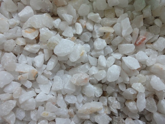 白色天然石英砂滤料,水处理用,4MM